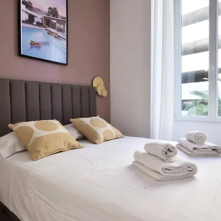 4p Moderne En Centre-ville, 5min Palais & Plages ! - 4p Moderne En Centre-ville, 5min Palais & Plages ! Mae-1683