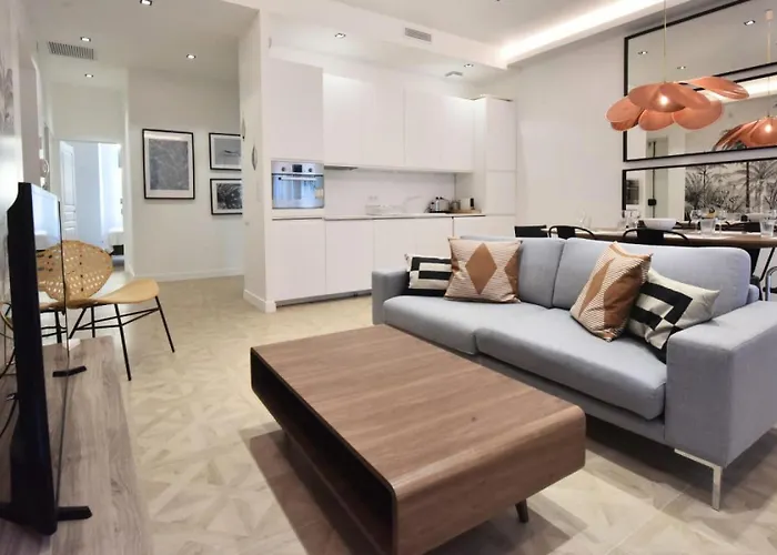 4p Moderne En Centre-ville, 5min Palais & Plages ! - 4p Moderne En Centre-ville, 5min Palais & Plages ! Mae-1683 Cannes